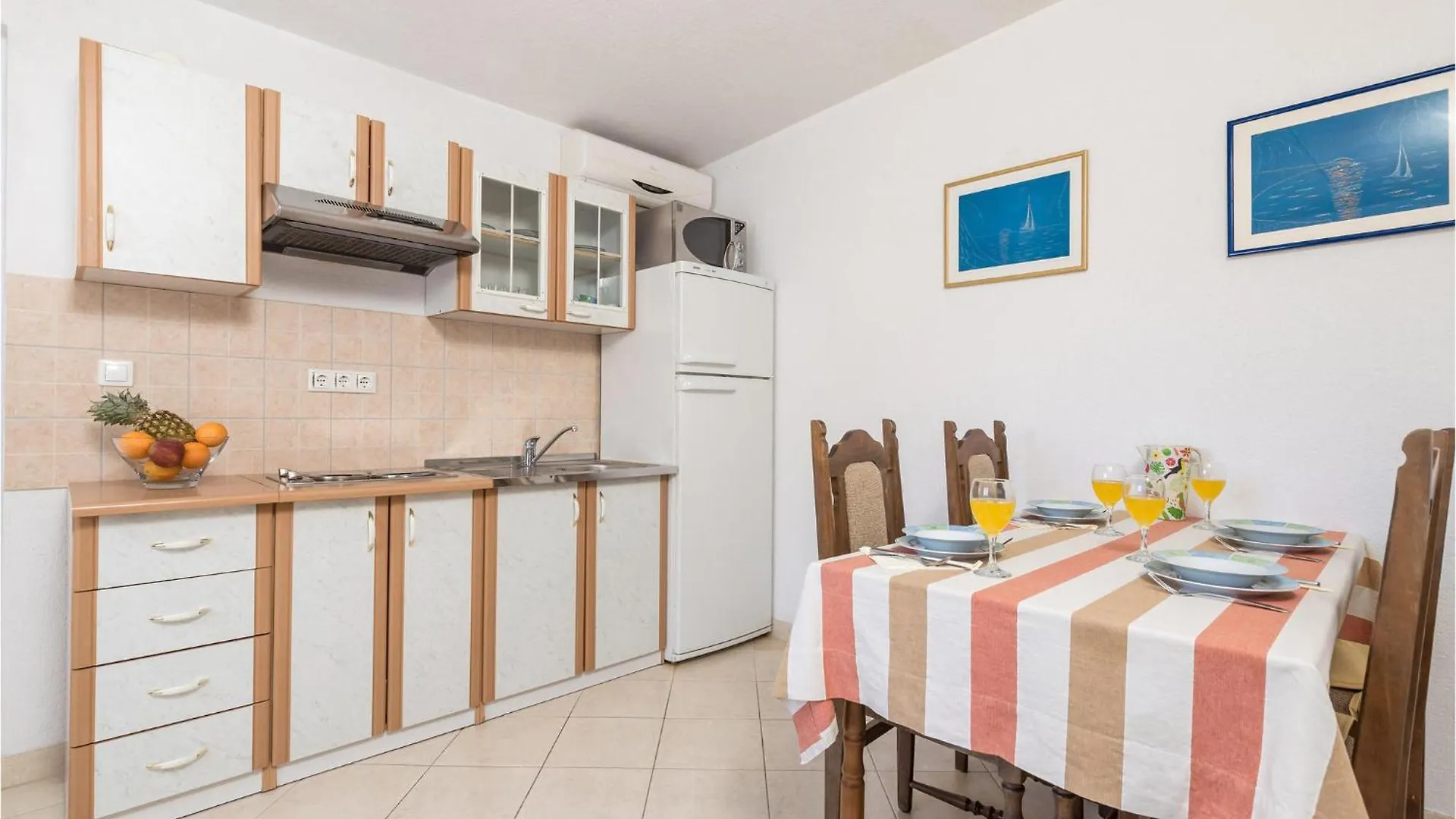 Amazing Home In Povljana With Kitchen