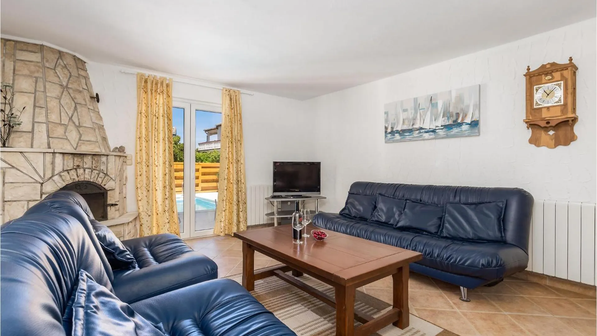 Amazing Home In Povljana With Kitchen